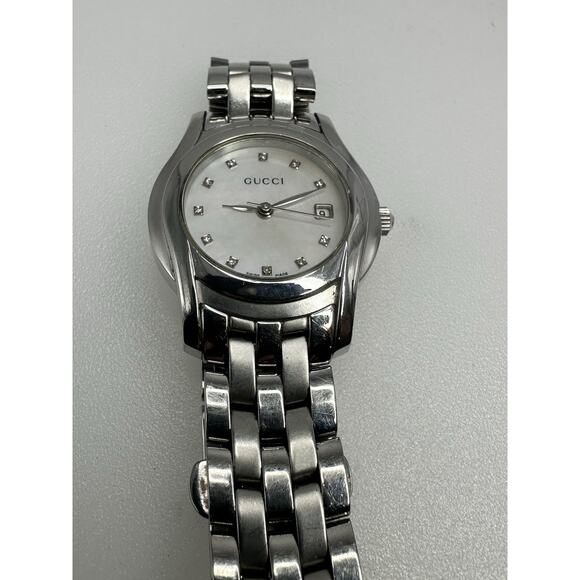 Gucci 5500L Stainless Steel & Diamonds Mother of Pearl Watch Ladies Classic! - Picture 7 of 10